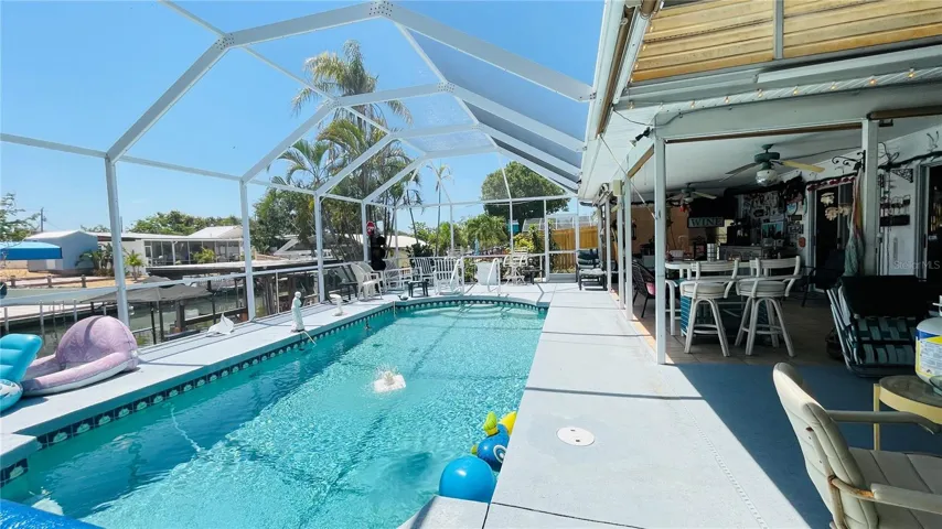 Ample seating around the pool