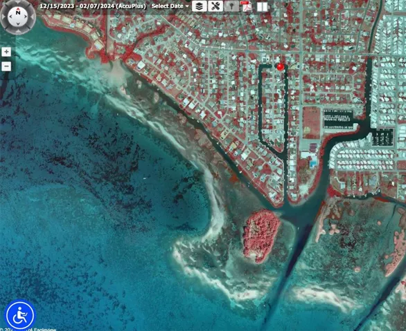 Easy access to Sarasota Bay