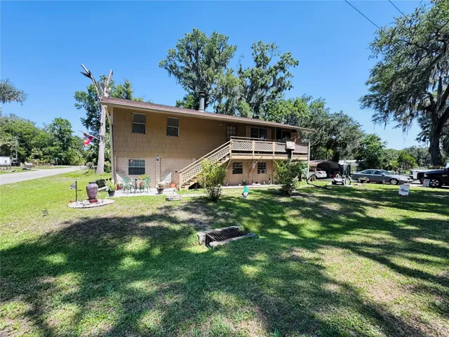 Front view of home