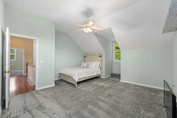 Upstairs bedroom