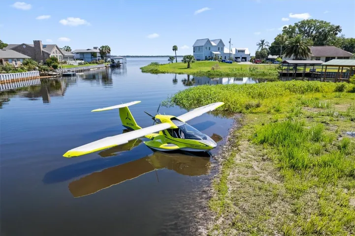 Planes or boats welcomed!