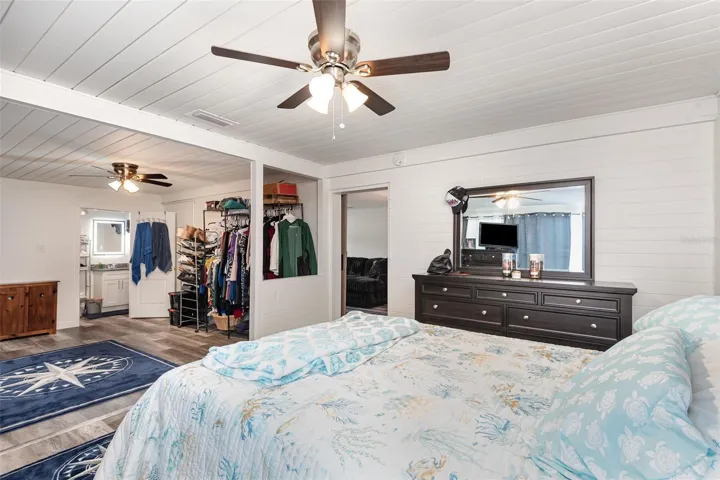 Primary Bedroom/ In-law-suite/ Bonus area