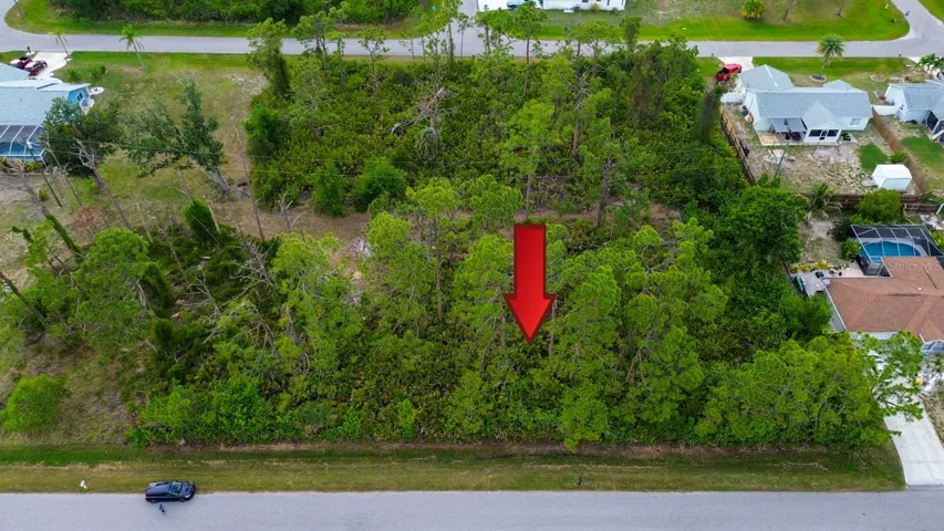 5263 ELLSWORTH TER PORT CHARLOTTE, FL 33981
