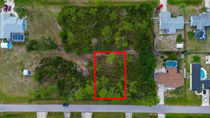 5263 ELLSWORTH TER PORT CHARLOTTE, FL 33981