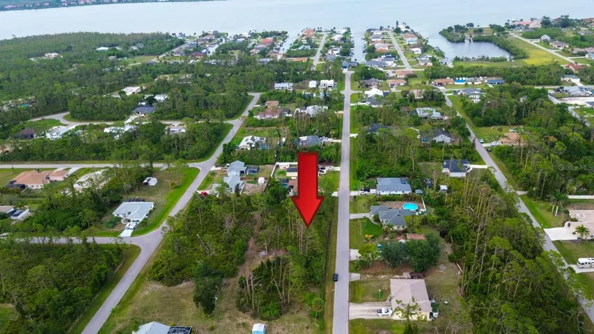 5263 ELLSWORTH TER PORT CHARLOTTE, FL 33981