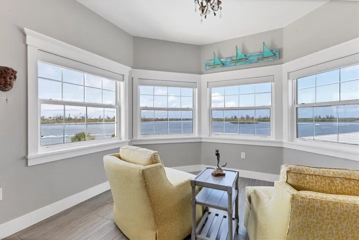 Primary suite