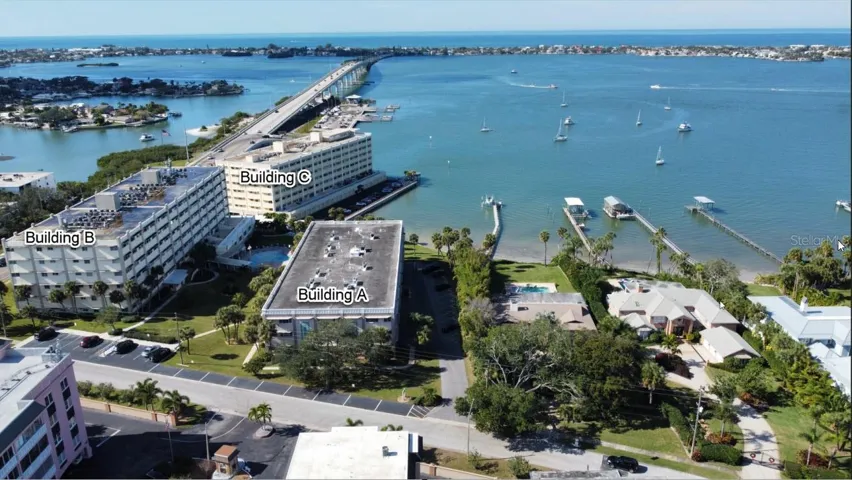 Harbour Club Community