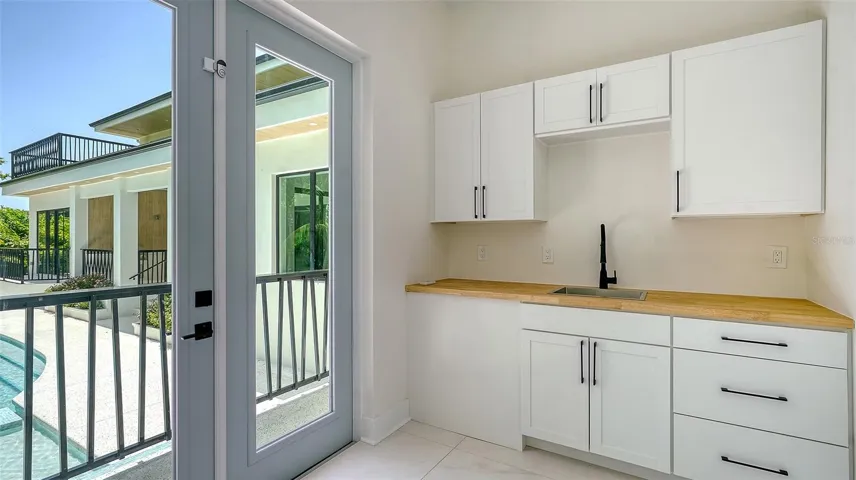Casita/Guest House Kitchenette