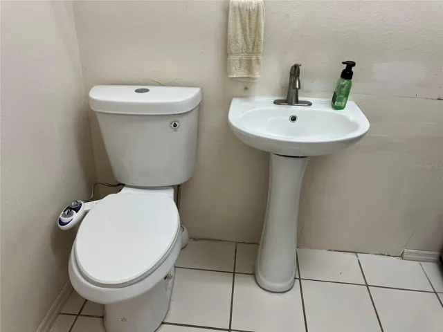 1170