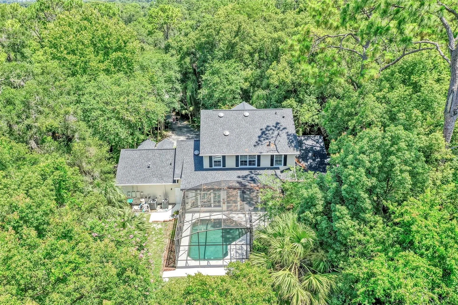 914 Elysium Blvd, Mount Dora, Florida 32757, 4 Bedrooms Bedrooms, ,5 BathroomsBathrooms,Residential,For Sale,ELYSIUM,O6313174