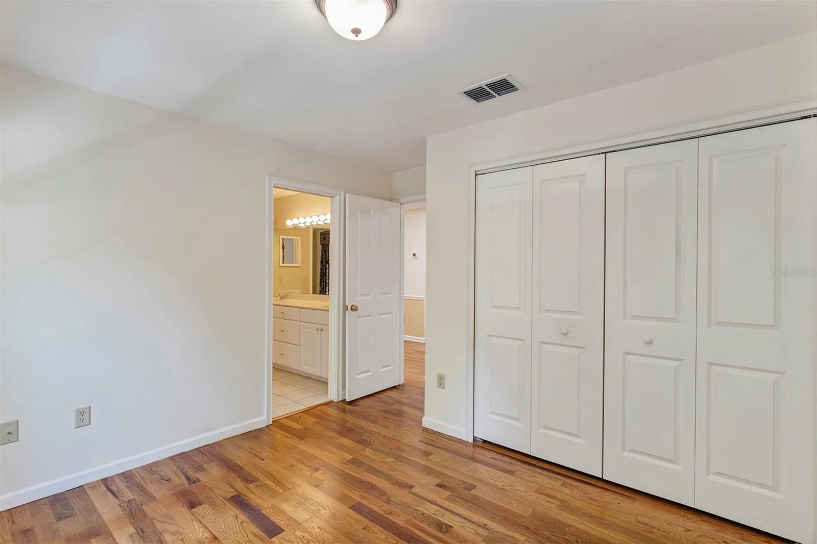 914 Elysium Blvd, Mount Dora, Florida 32757, 4 Bedrooms Bedrooms, ,5 BathroomsBathrooms,Residential,For Sale,ELYSIUM,O6313174
