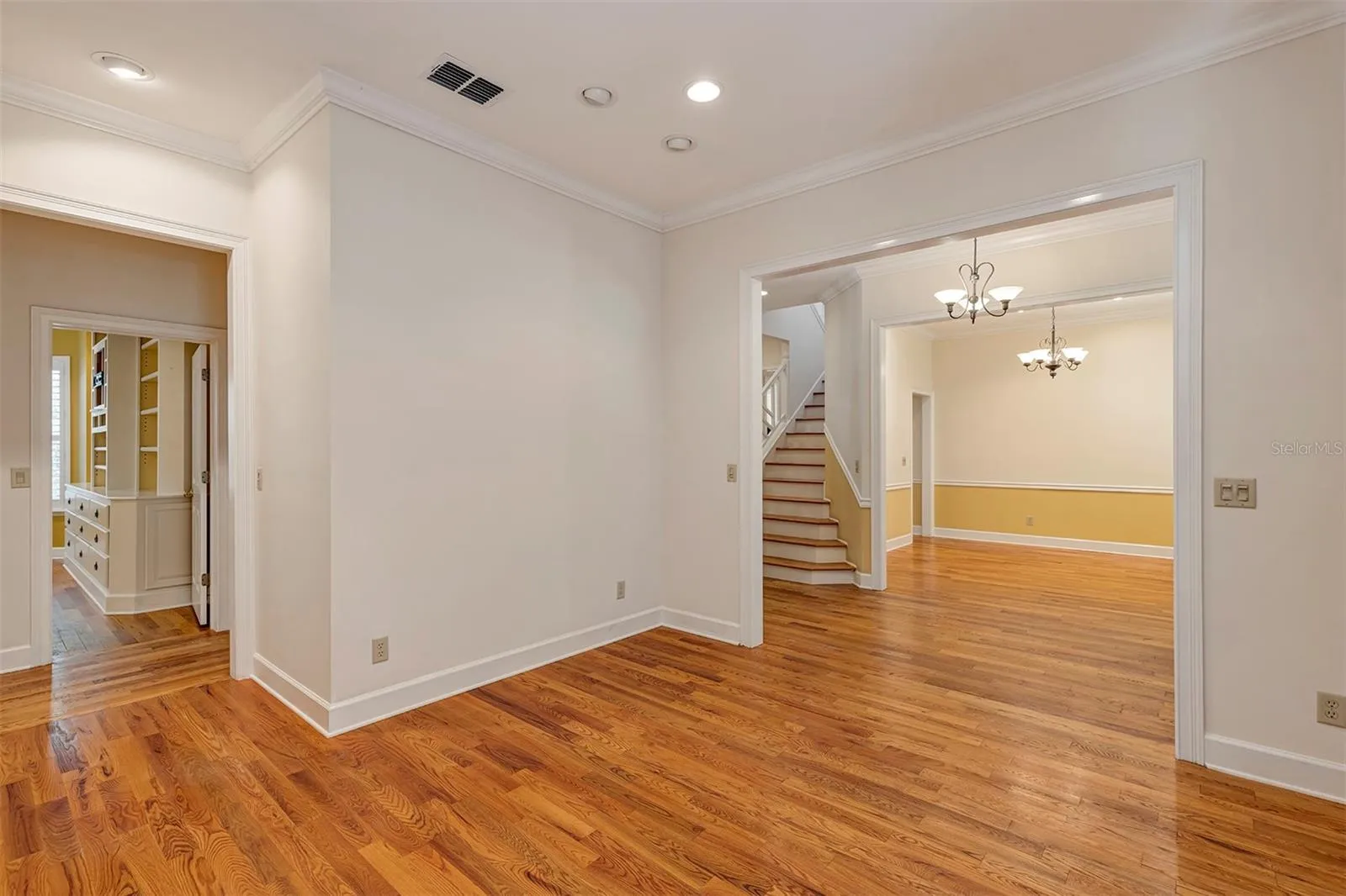 914 Elysium Blvd, Mount Dora, Florida 32757, 4 Bedrooms Bedrooms, ,5 BathroomsBathrooms,Residential,For Sale,ELYSIUM,O6313174
