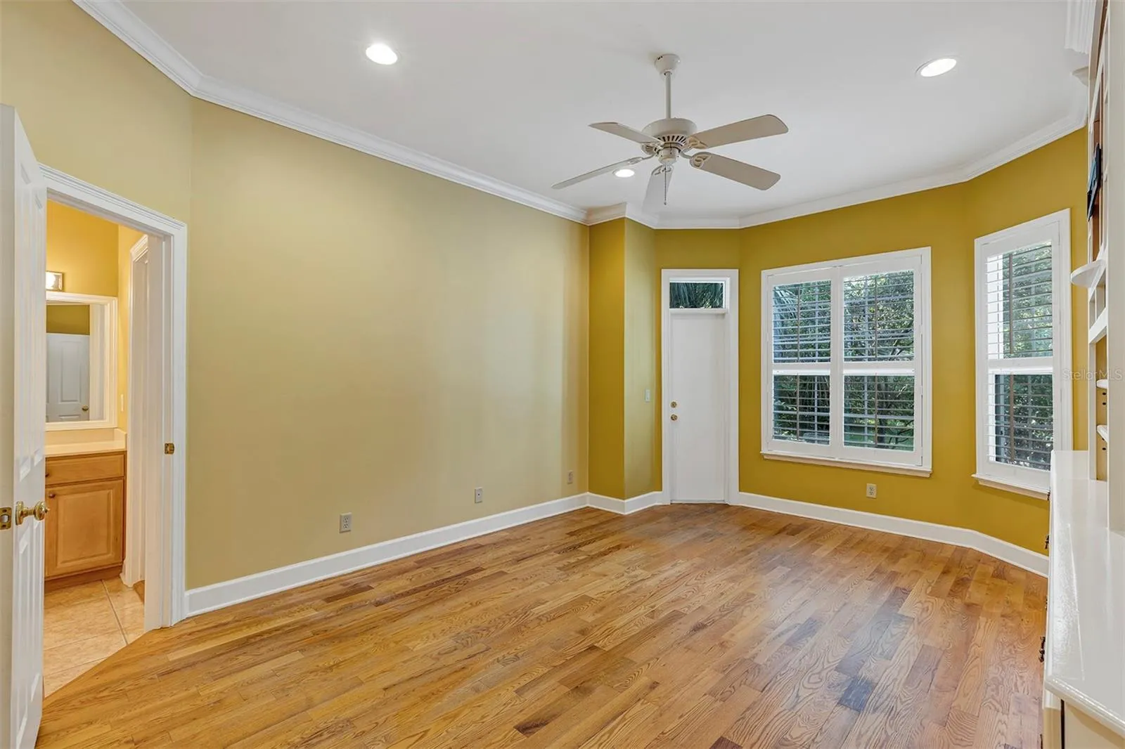 914 Elysium Blvd, Mount Dora, Florida 32757, 4 Bedrooms Bedrooms, ,5 BathroomsBathrooms,Residential,For Sale,ELYSIUM,O6313174