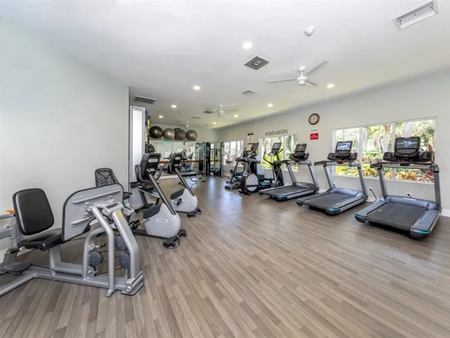 There is a large workout facility.