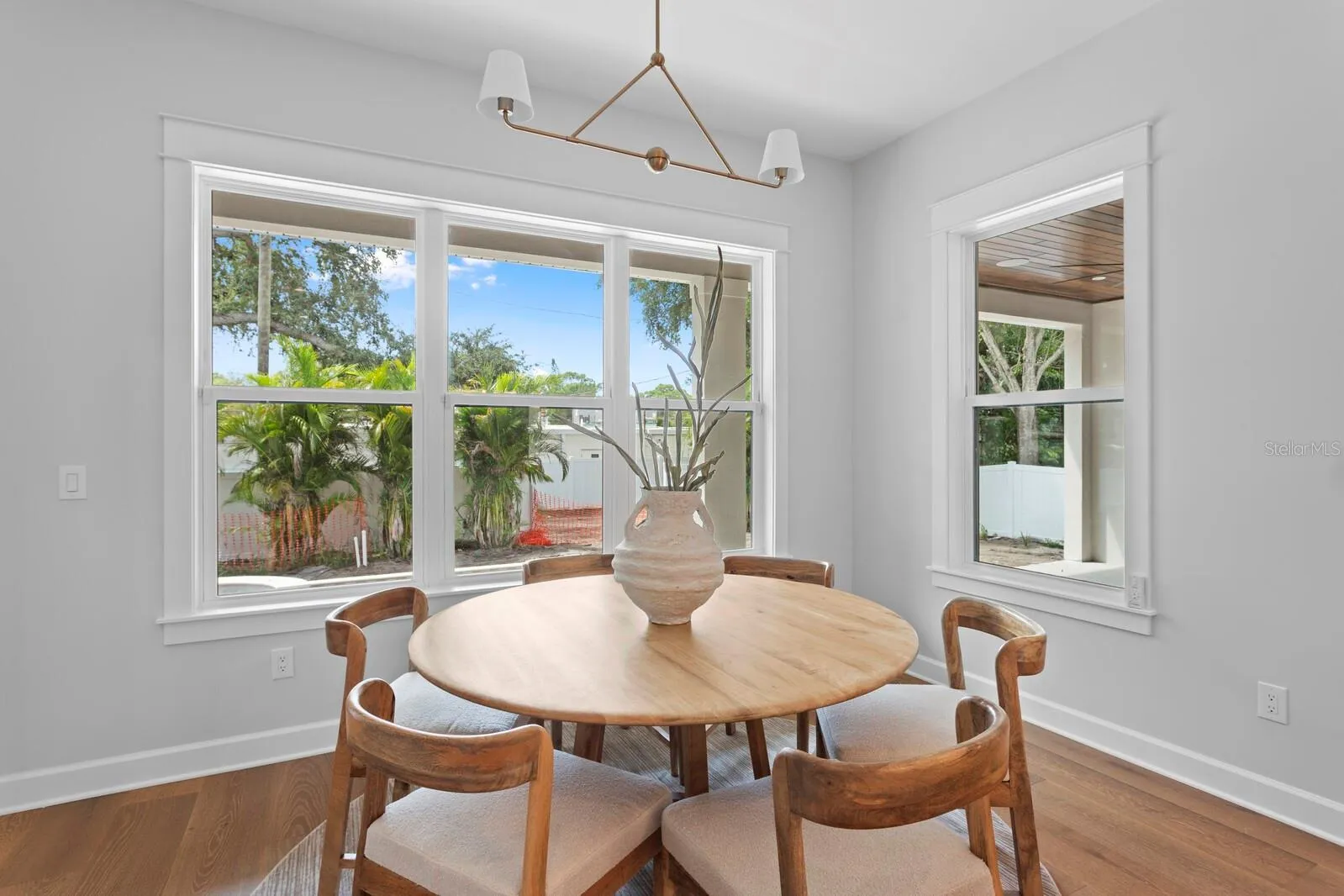 breakfast nook