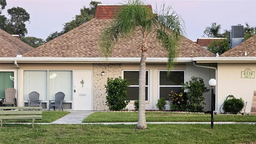 4324 Tahitian Gardens Circle #J