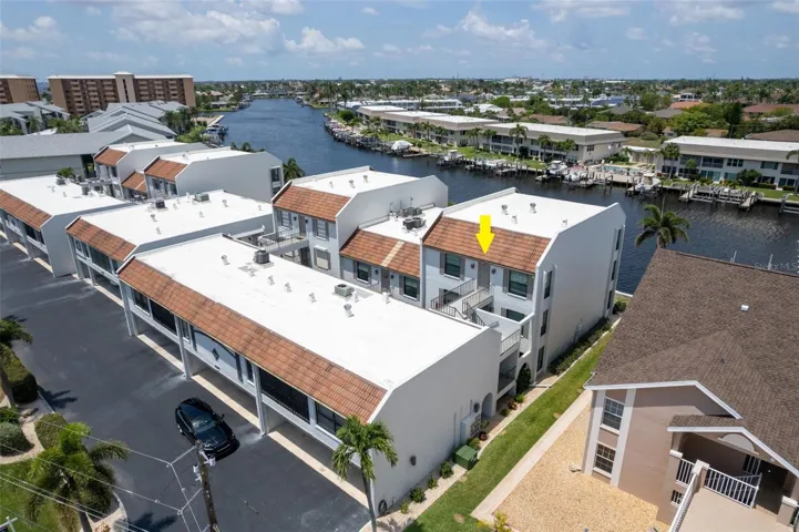 PENTHOUSE with DIRECT GULF ACCESS & STUNNING WATERFRONT VIEWS!