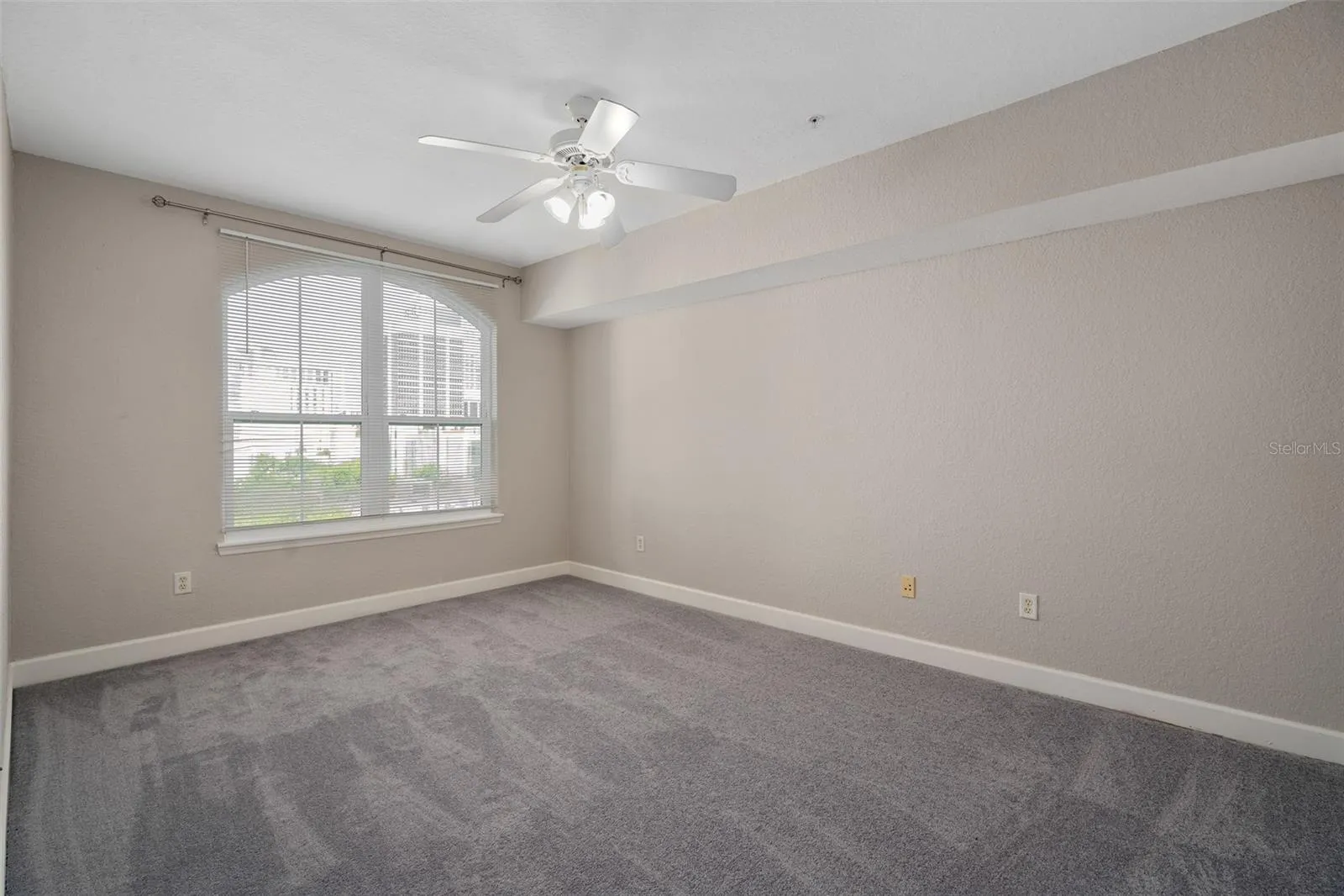 Guest Bedroom2