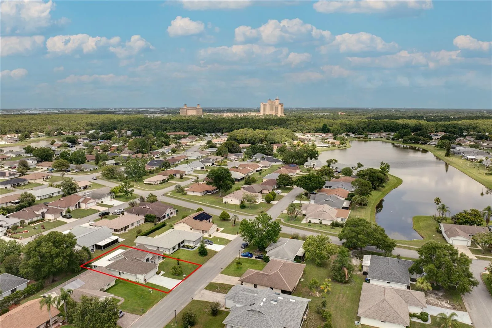 5517 W Sacramento Ct, Orlando, Florida 32821, 3 Bedrooms Bedrooms, ,3 BathroomsBathrooms,Residential,For Sale,SACRAMENTO,O6315393