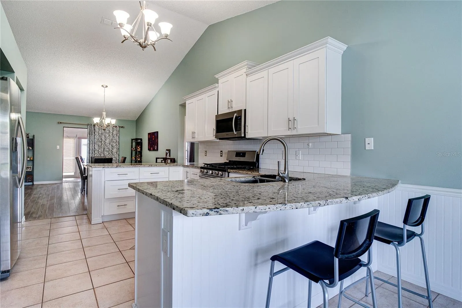 5517 W Sacramento Ct, Orlando, Florida 32821, 3 Bedrooms Bedrooms, ,3 BathroomsBathrooms,Residential,For Sale,SACRAMENTO,O6315393