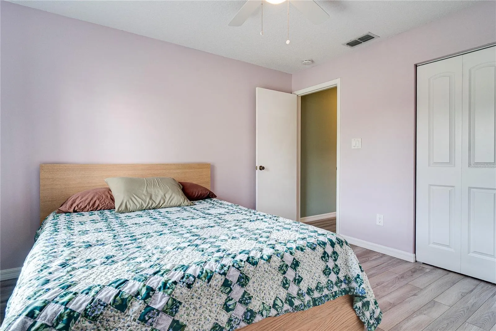 5517 W Sacramento Ct, Orlando, Florida 32821, 3 Bedrooms Bedrooms, ,3 BathroomsBathrooms,Residential,For Sale,SACRAMENTO,O6315393