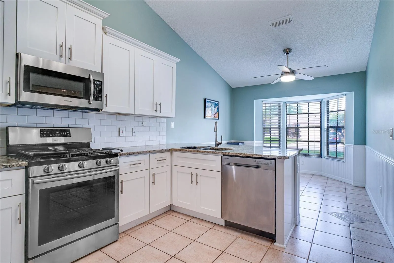 5517 W Sacramento Ct, Orlando, Florida 32821, 3 Bedrooms Bedrooms, ,3 BathroomsBathrooms,Residential,For Sale,SACRAMENTO,O6315393