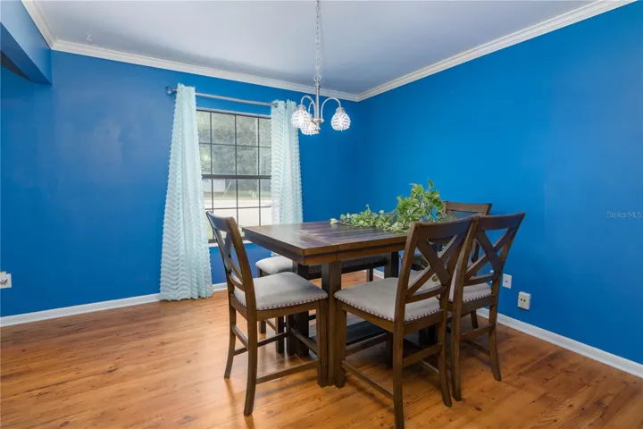 Dining Rm