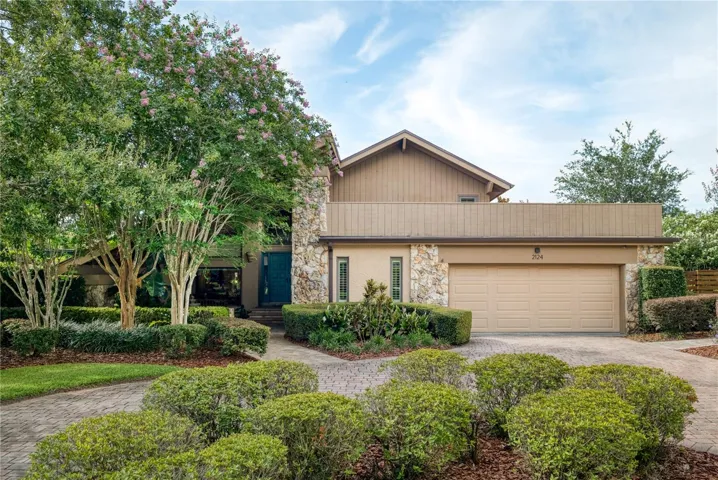 Welcome to 2124 Companero Avenue!
