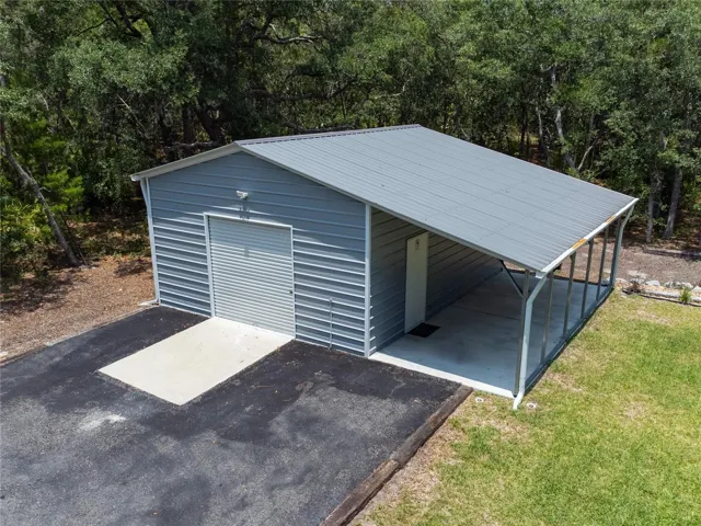 Detached metal building