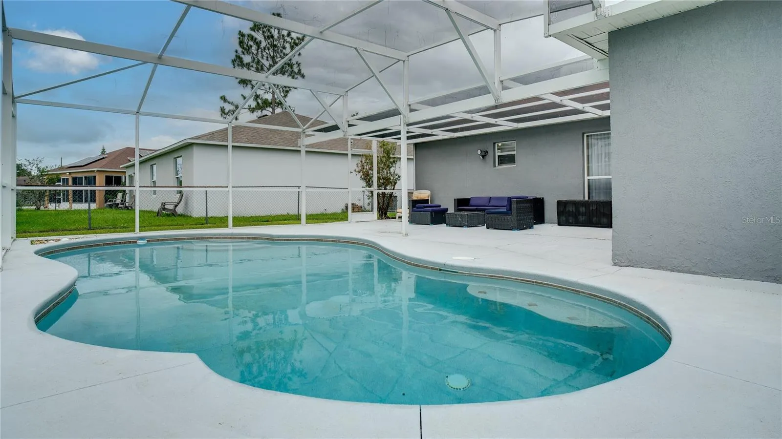 611 Jura Ln, Kissimmee, Florida 34759, 3 Bedrooms Bedrooms, ,2 BathroomsBathrooms,Residential,For Sale,JURA,O6315810