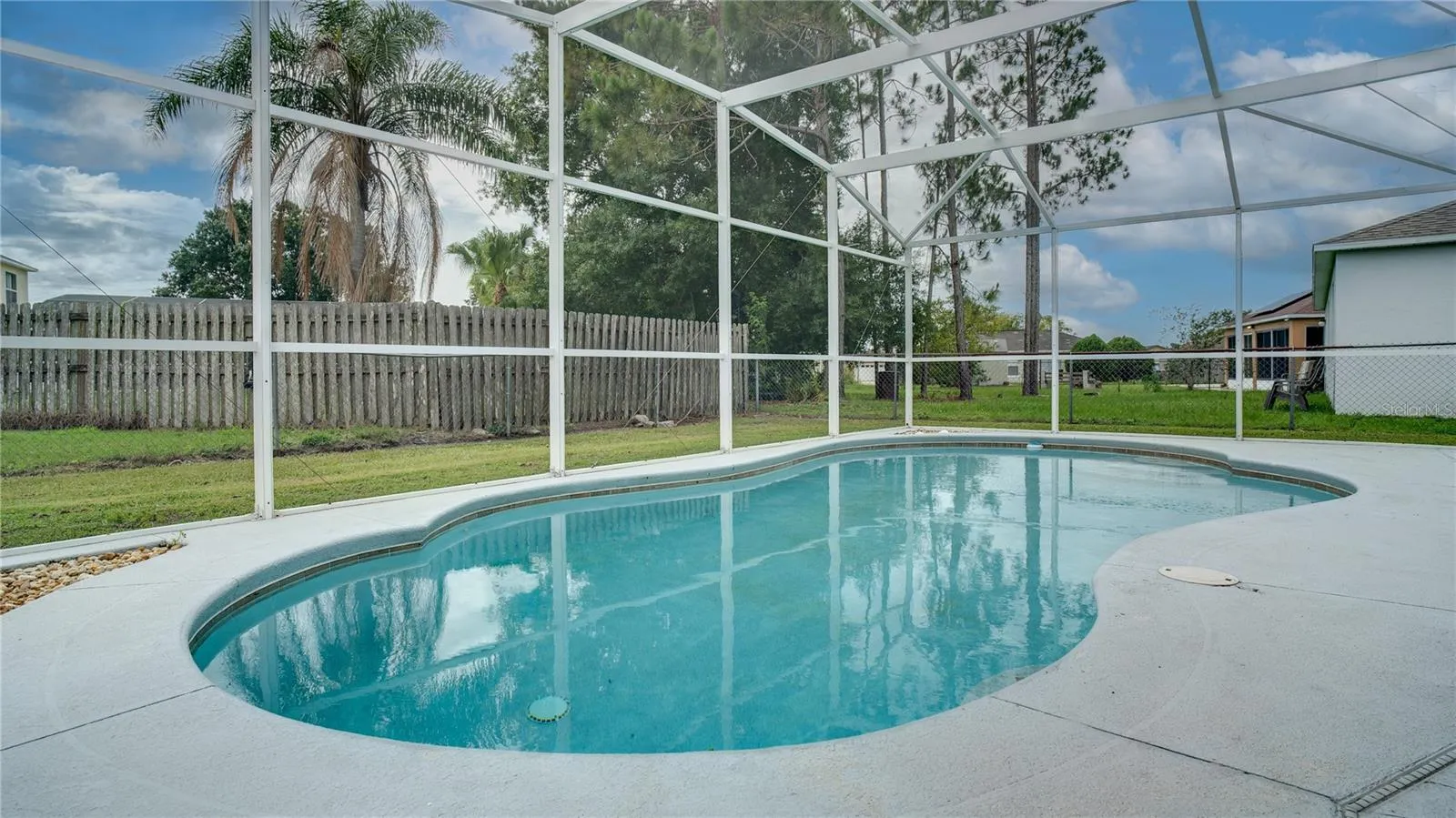 611 Jura Ln, Kissimmee, Florida 34759, 3 Bedrooms Bedrooms, ,2 BathroomsBathrooms,Residential,For Sale,JURA,O6315810