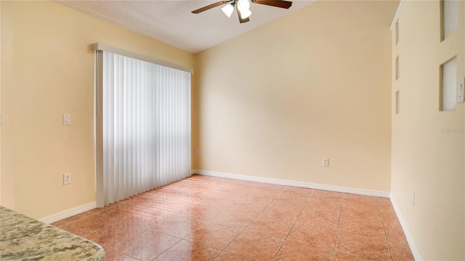 611 Jura Ln, Kissimmee, Florida 34759, 3 Bedrooms Bedrooms, ,2 BathroomsBathrooms,Residential,For Sale,JURA,O6315810