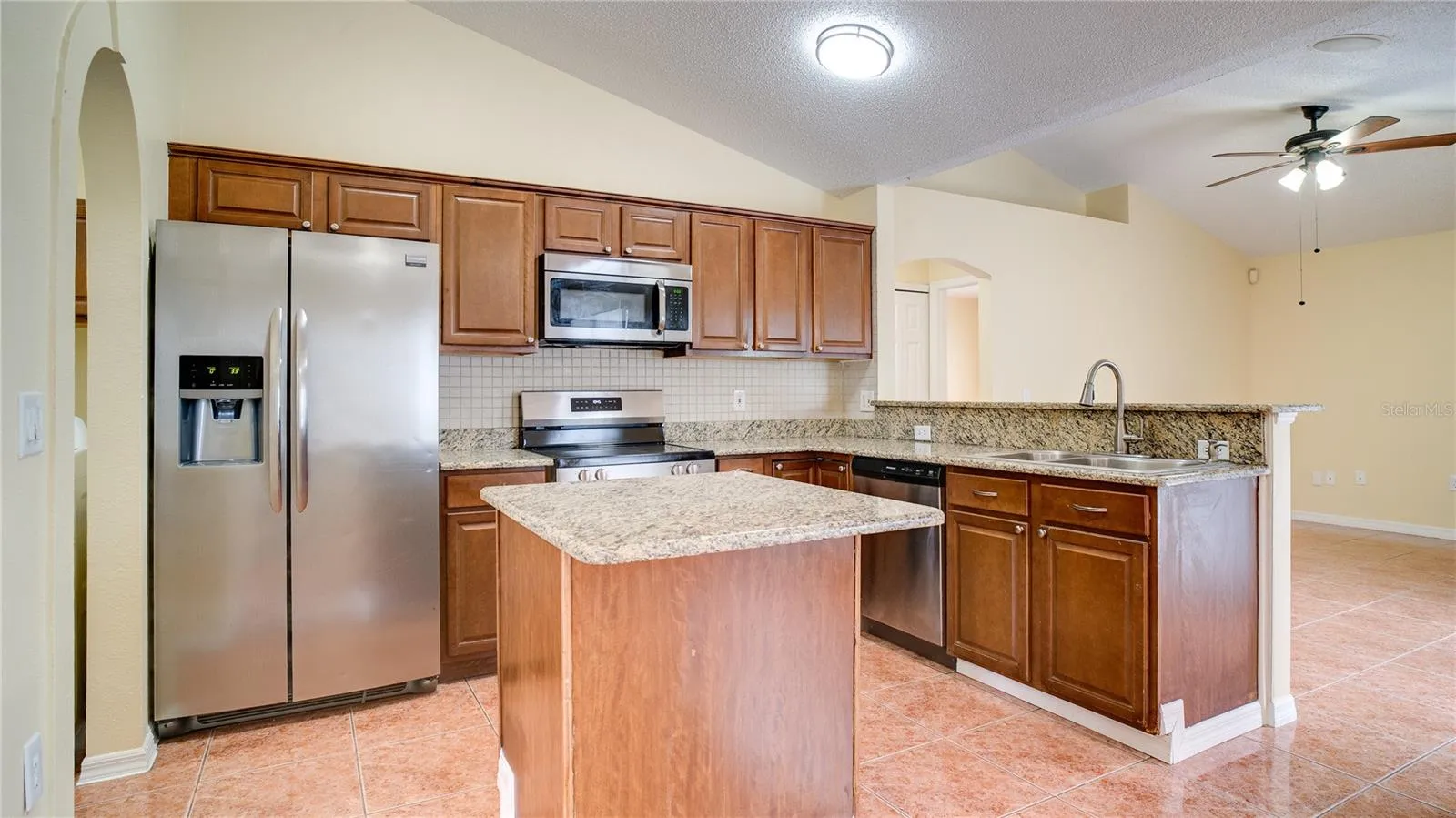611 Jura Ln, Kissimmee, Florida 34759, 3 Bedrooms Bedrooms, ,2 BathroomsBathrooms,Residential,For Sale,JURA,O6315810