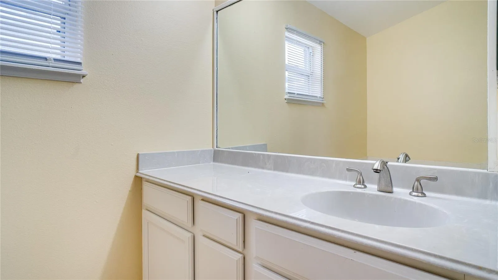 611 Jura Ln, Kissimmee, Florida 34759, 3 Bedrooms Bedrooms, ,2 BathroomsBathrooms,Residential,For Sale,JURA,O6315810