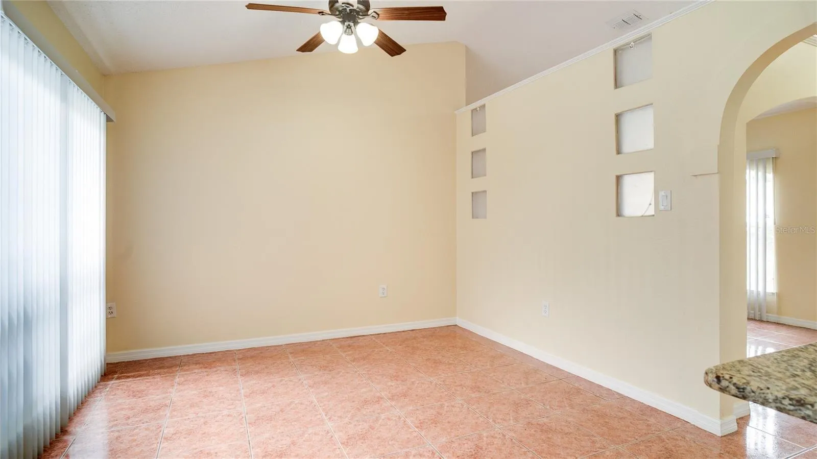 611 Jura Ln, Kissimmee, Florida 34759, 3 Bedrooms Bedrooms, ,2 BathroomsBathrooms,Residential,For Sale,JURA,O6315810