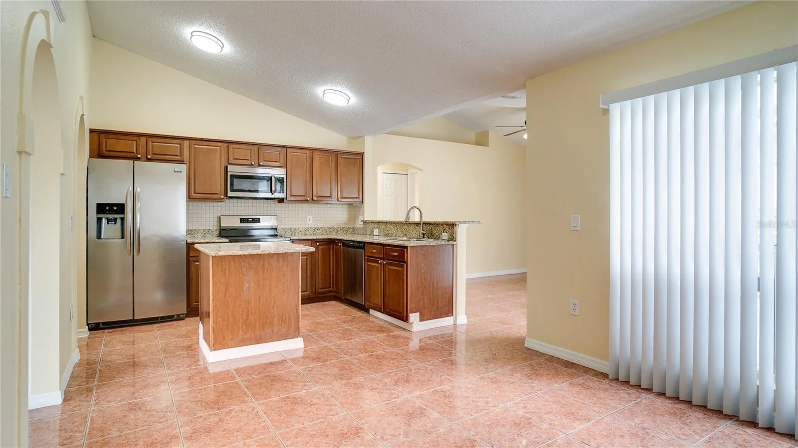 611 Jura Ln, Kissimmee, Florida 34759, 3 Bedrooms Bedrooms, ,2 BathroomsBathrooms,Residential,For Sale,JURA,O6315810