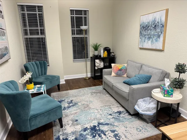 Suite 1B