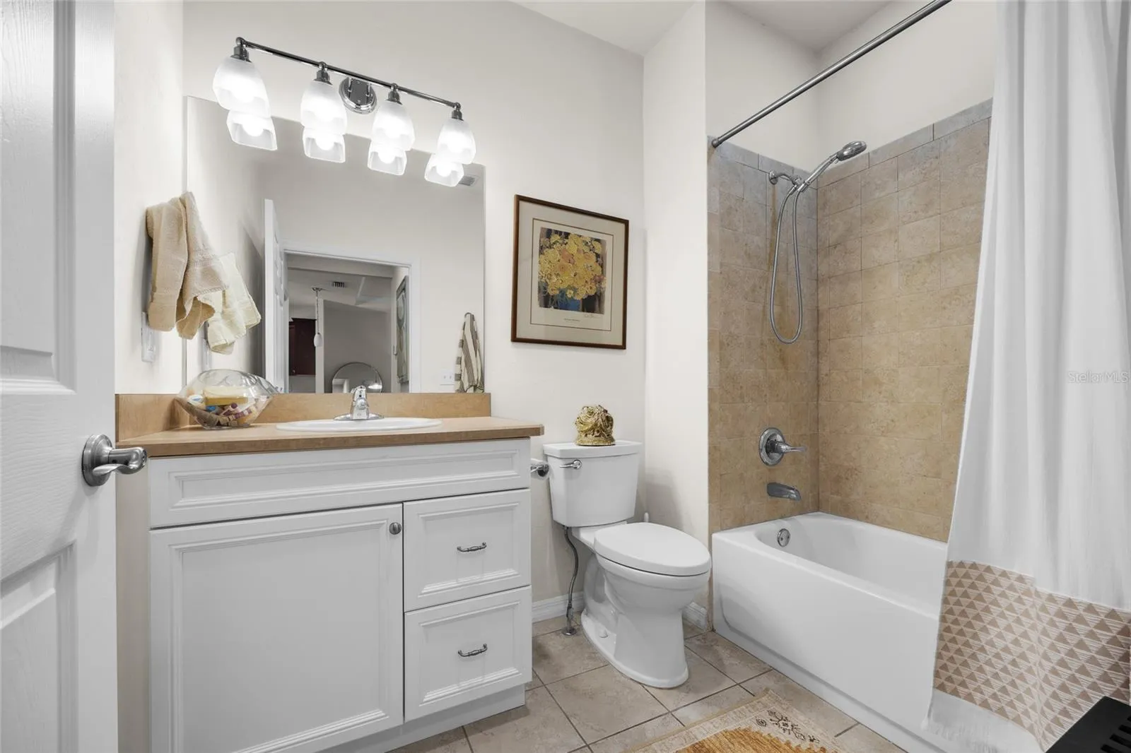 Second Full Bathroom