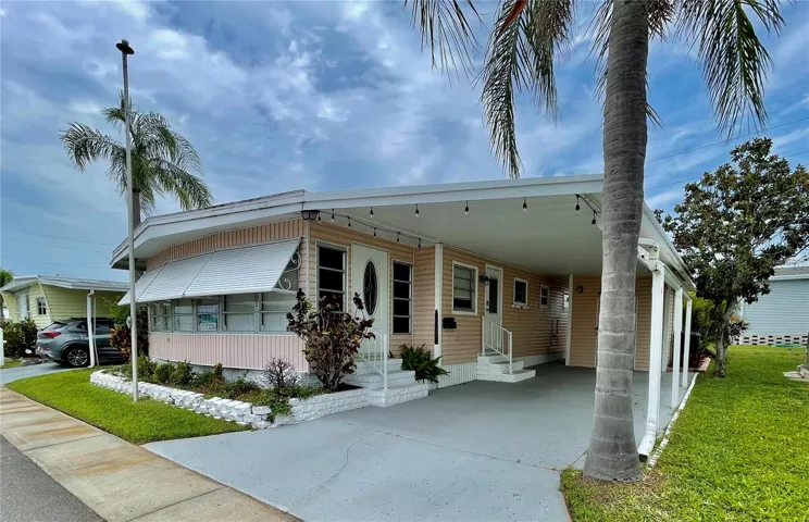 Beautiful home, vinyl siding, painted driveway, patio outback… etc