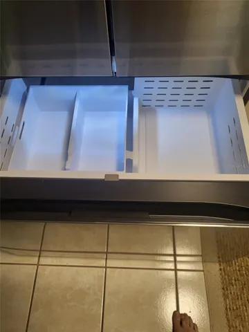 Bottom Drawer Frig