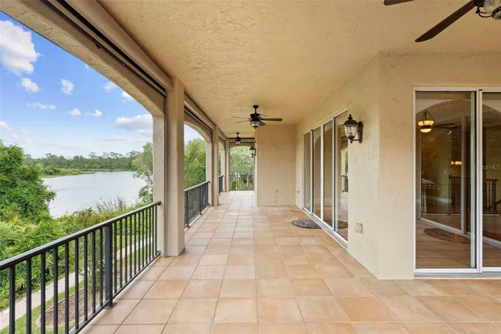 Upstairs lake views