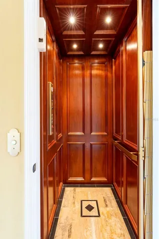 Elevator