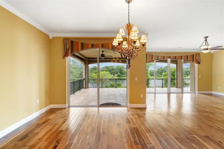 Upstairs dining area