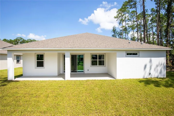 Large Landscaped Yard