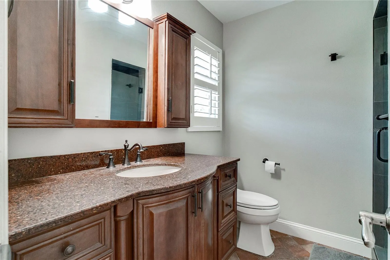 503 Savona Ct, Altamonte Springs, Florida 32701, 5 Bedrooms Bedrooms, ,5 BathroomsBathrooms,Residential,For Sale,SAVONA,O6318016