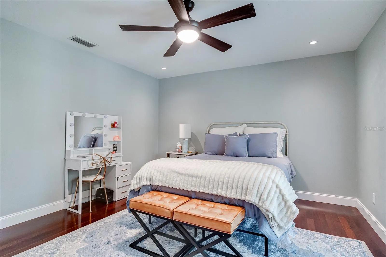 503 Savona Ct, Altamonte Springs, Florida 32701, 5 Bedrooms Bedrooms, ,5 BathroomsBathrooms,Residential,For Sale,SAVONA,O6318016