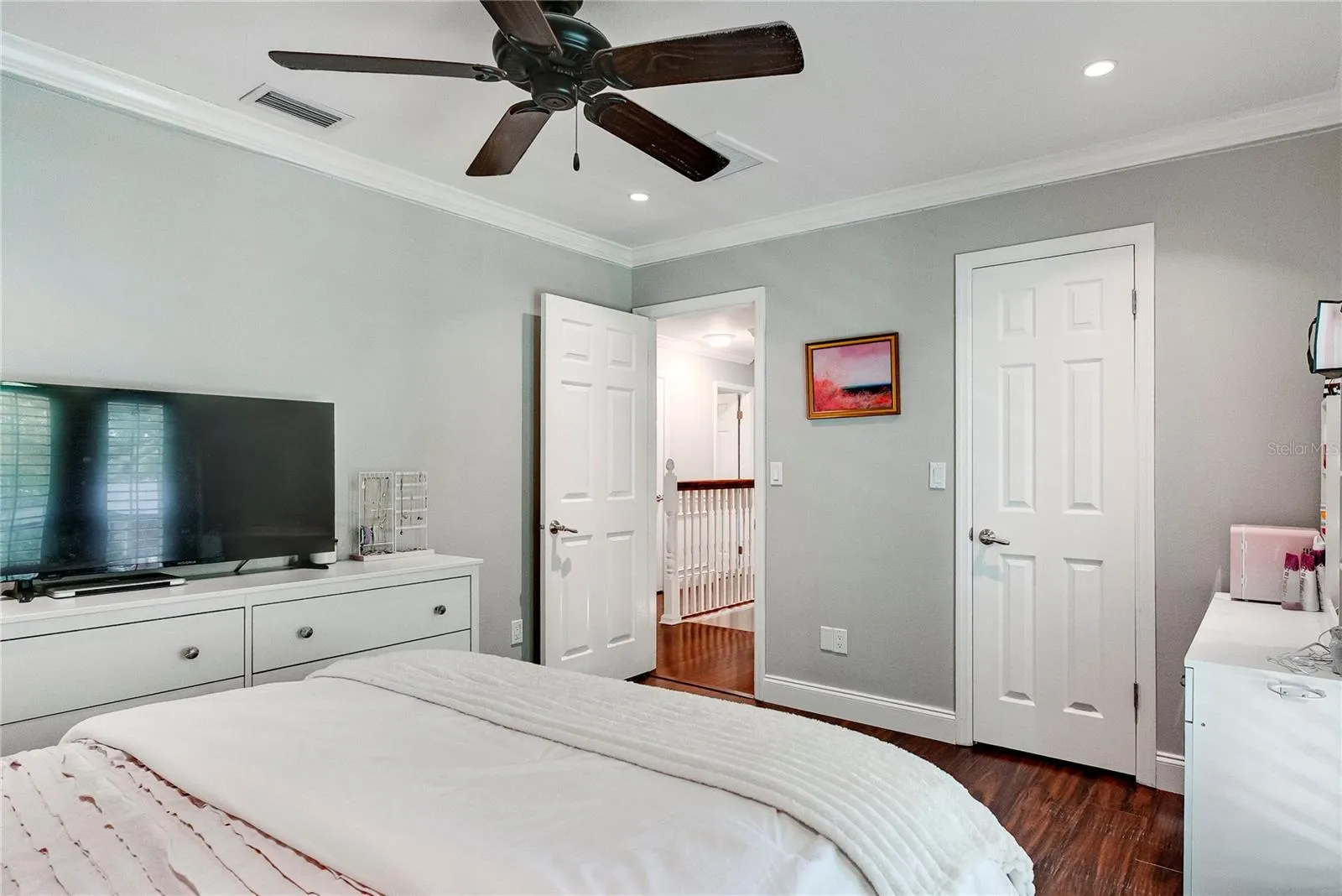 503 Savona Ct, Altamonte Springs, Florida 32701, 5 Bedrooms Bedrooms, ,5 BathroomsBathrooms,Residential,For Sale,SAVONA,O6318016