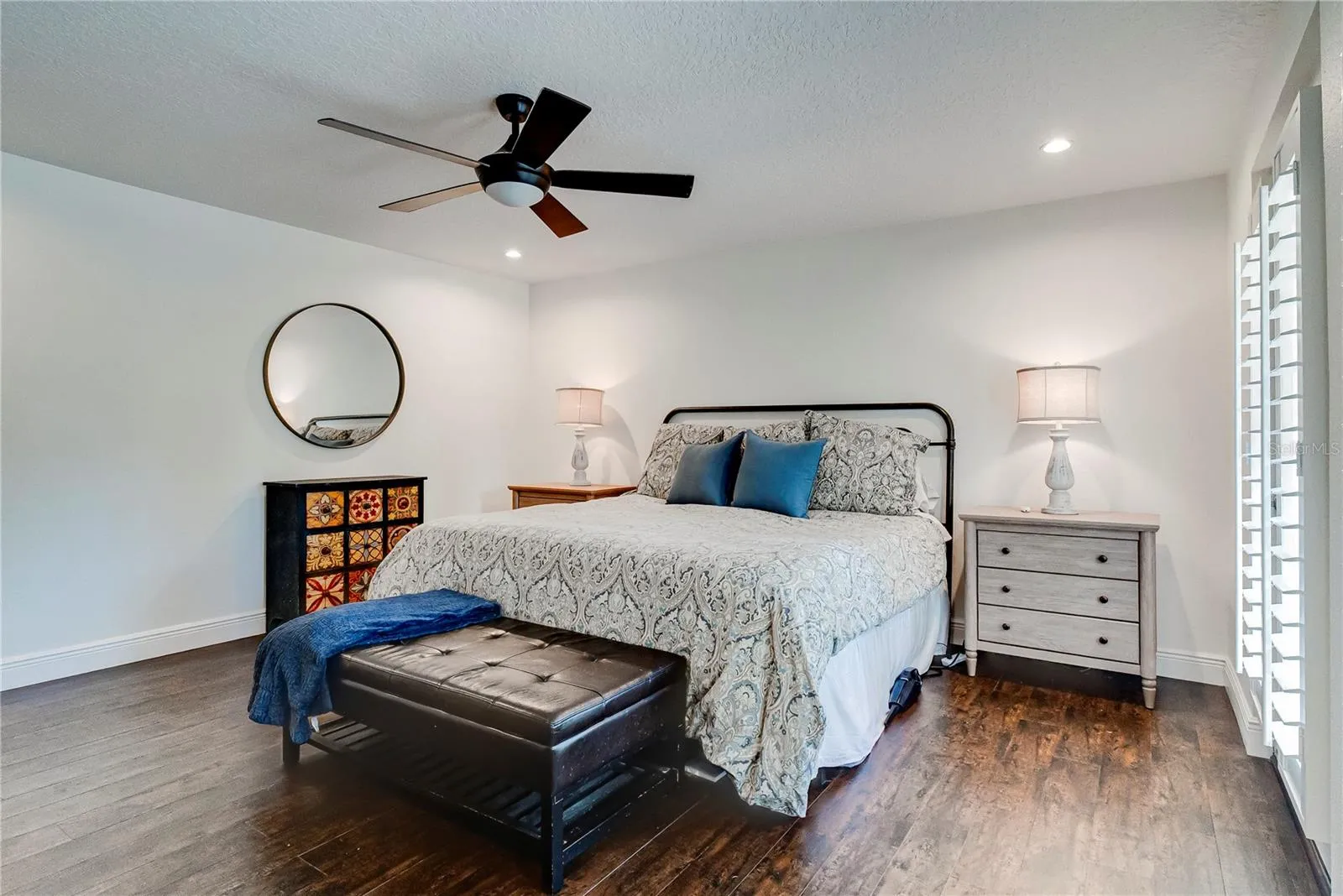 503 Savona Ct, Altamonte Springs, Florida 32701, 5 Bedrooms Bedrooms, ,5 BathroomsBathrooms,Residential,For Sale,SAVONA,O6318016