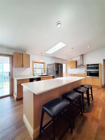 Large eat in kitchen