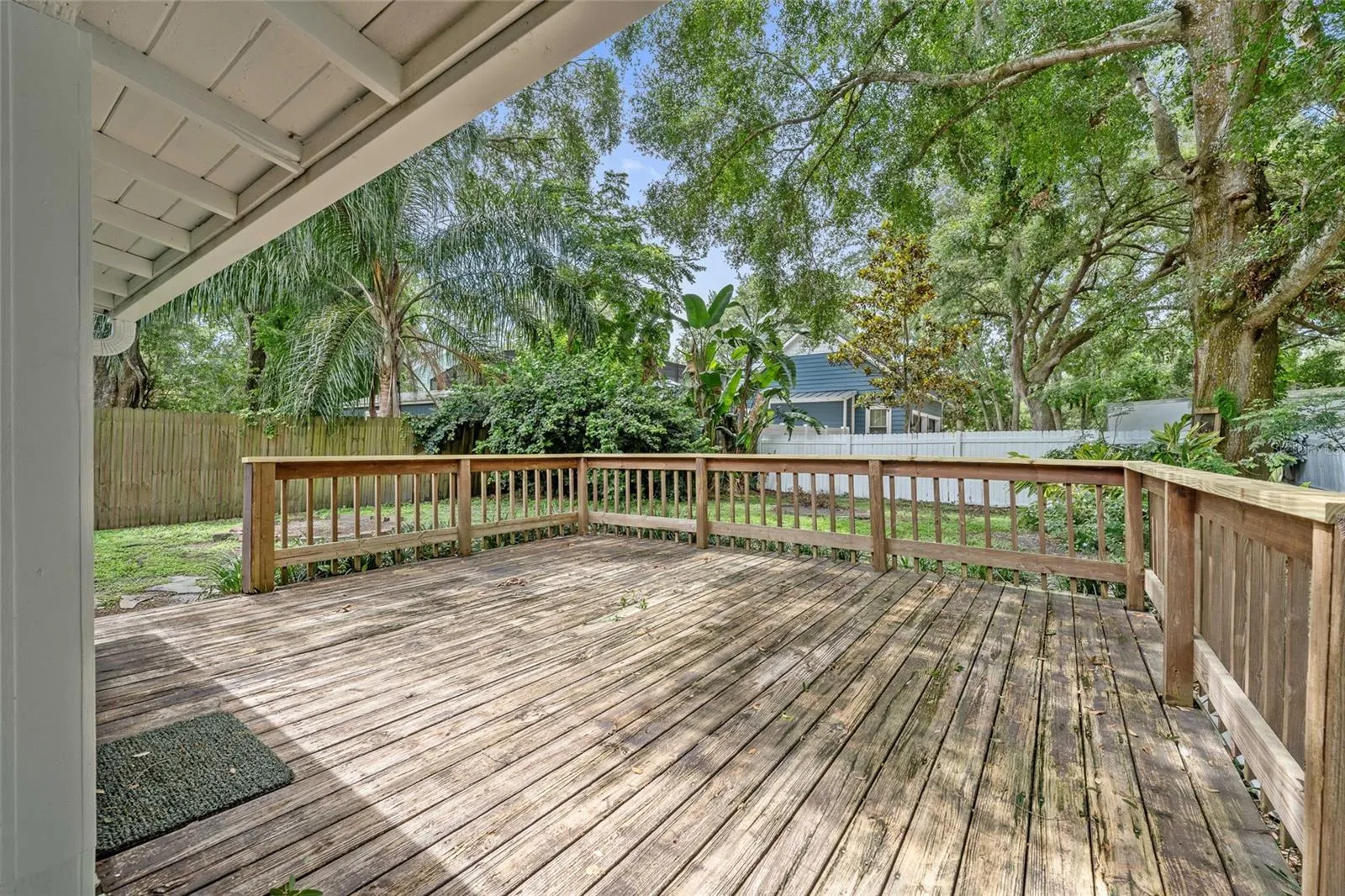 121 W Oakland Ave, Oakland, Florida 34760, 3 Bedrooms Bedrooms, ,1 BathroomBathrooms,Residential,For Sale,OAKLAND,O6318648